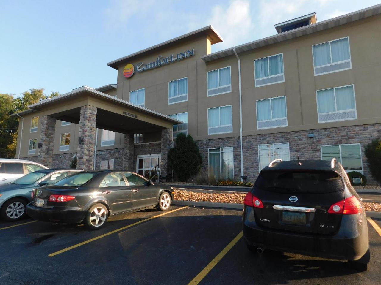Comfort Inn St. Clairsville Exterior foto